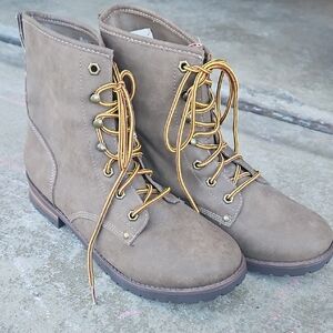 Rock & Candy Tan Combat Boots with Gold Laces
